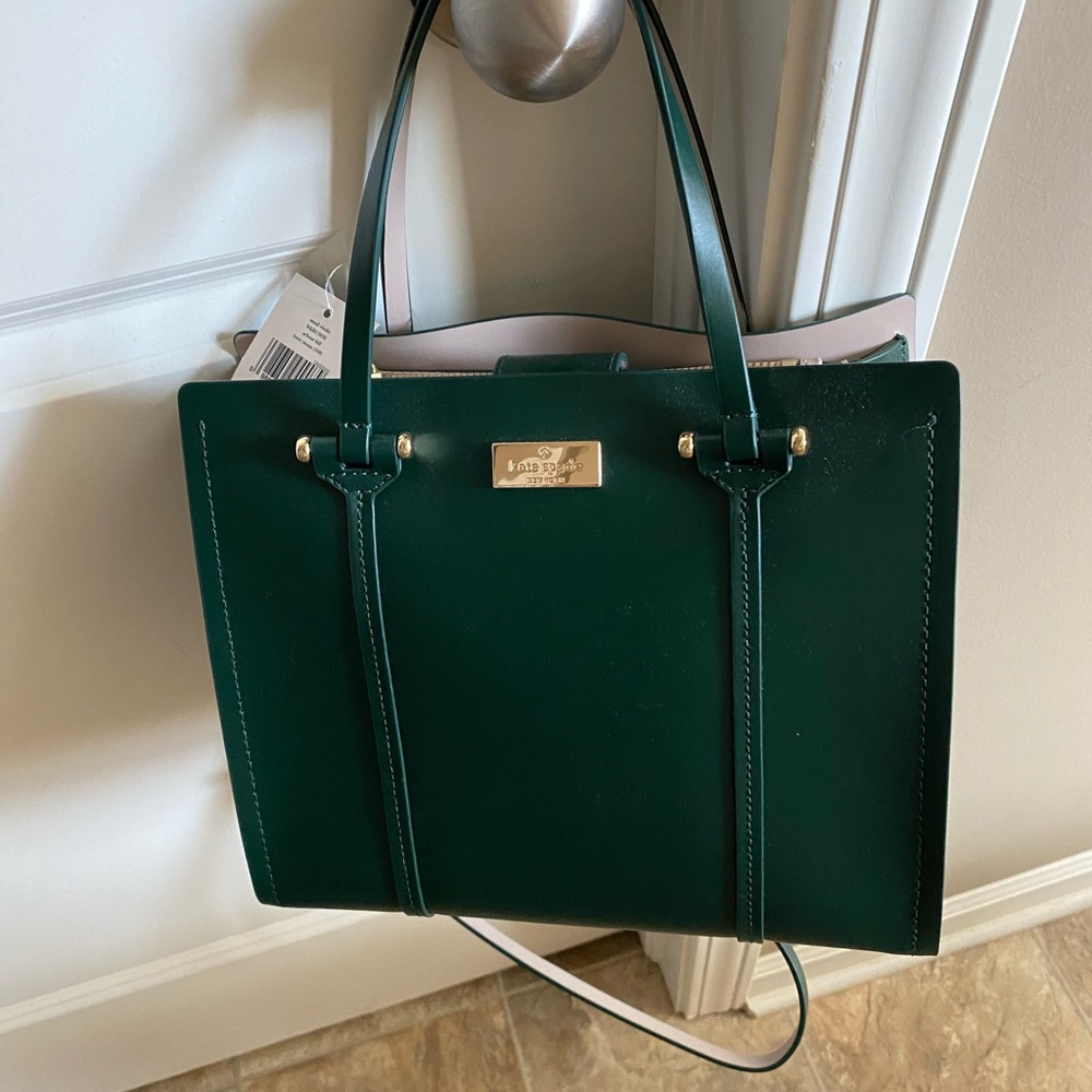 NWT KATE SPADE Green purse